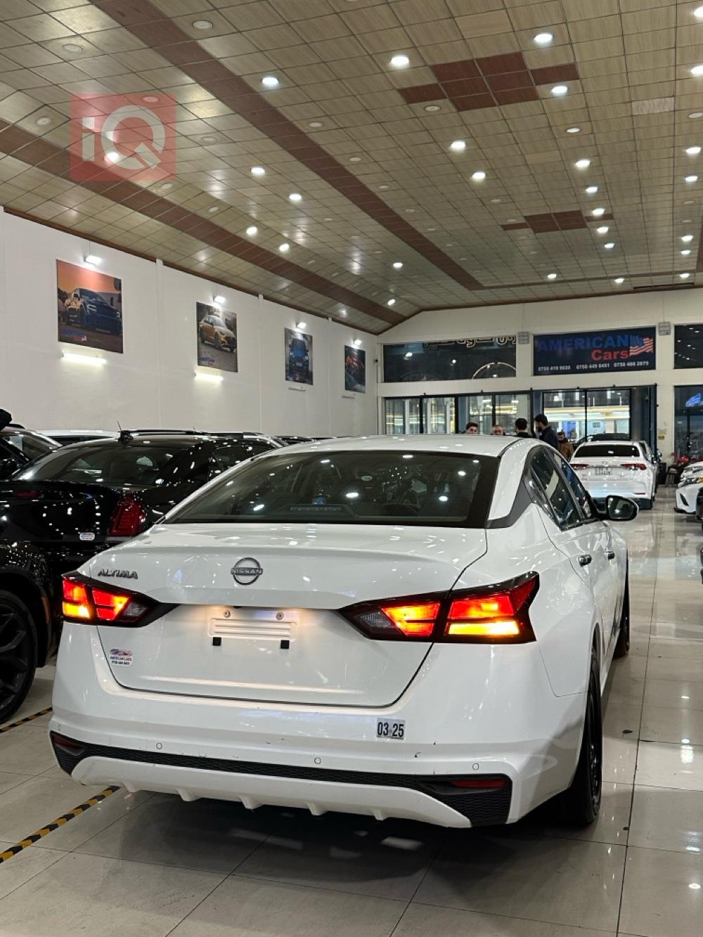 نيسان ألتيما